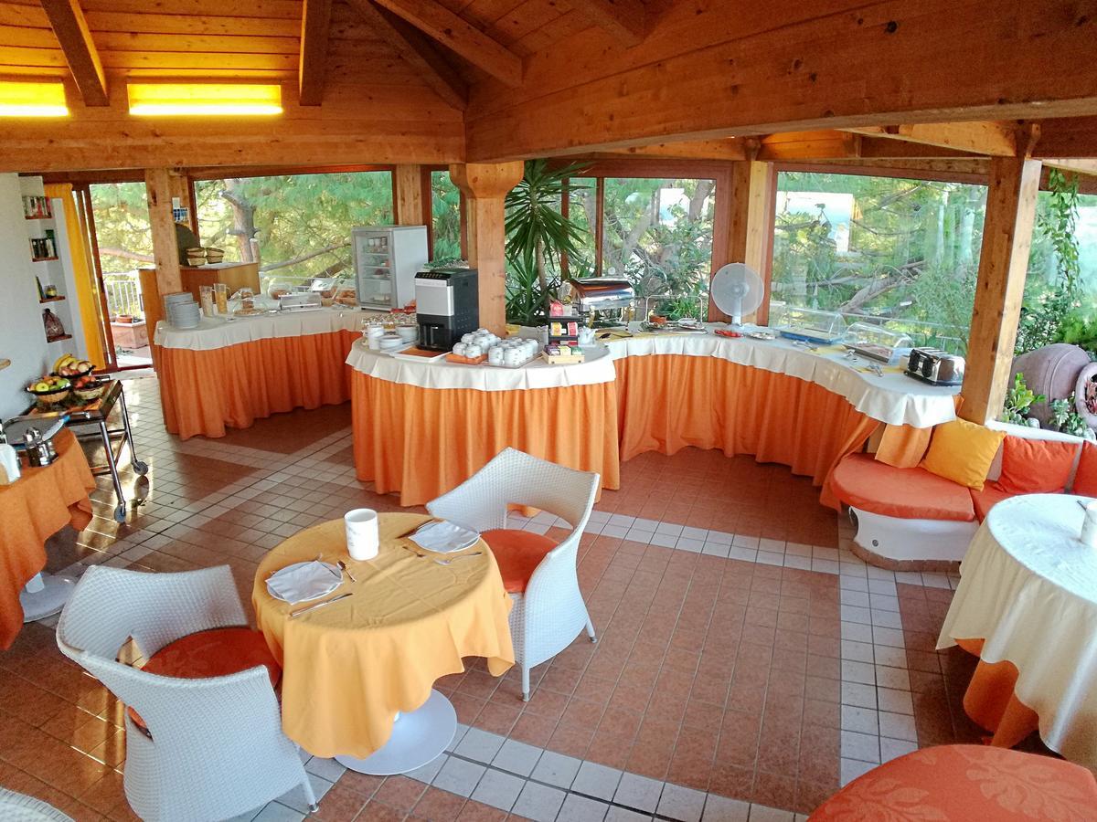 Piccolo Aparthotel 4*